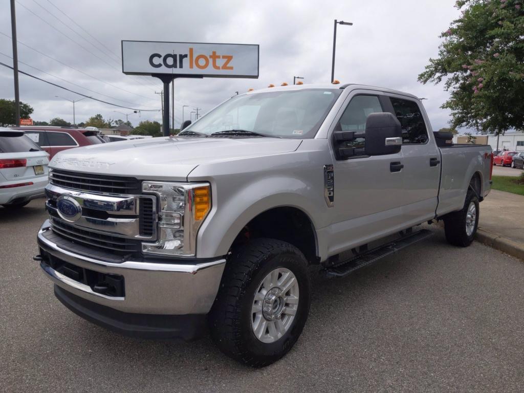 Pre-Owned 2017 Ford F-250 Super Duty FX4 4WD Crew Cab 8′ Box in ...