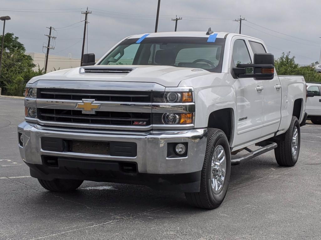 2019 Chevrolet Silverado 2500 LT 4WD 4WD Crew Cab 153.7″